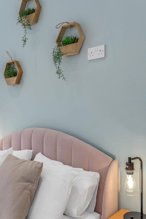 Cheerful Stays - Jamson Pl 3 Bed Apartment Edynburg Zewnętrze zdjęcie