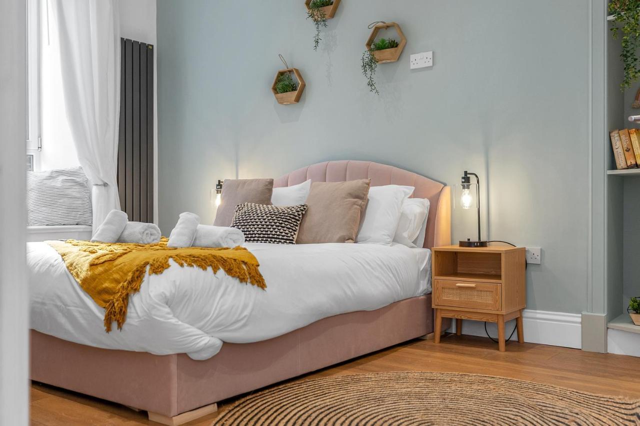 Cheerful Stays - Jamson Pl 3 Bed Apartment Edynburg Zewnętrze zdjęcie