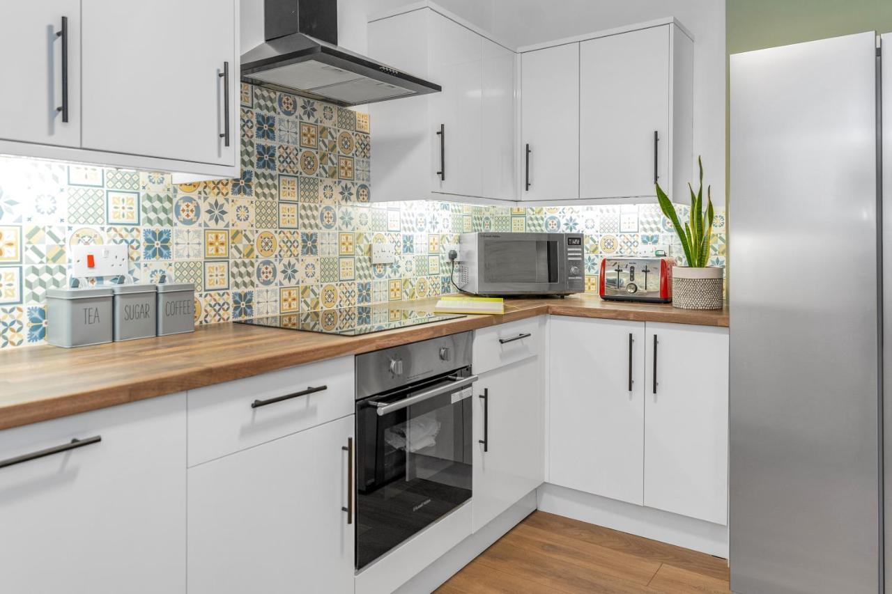 Cheerful Stays - Jamson Pl 3 Bed Apartment Edynburg Zewnętrze zdjęcie