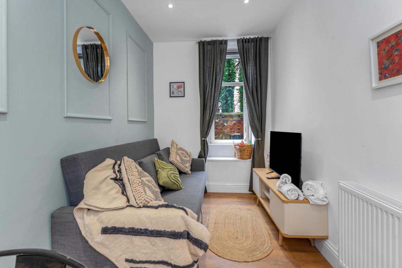 Cheerful Stays - Jamson Pl 3 Bed Apartment Edynburg Zewnętrze zdjęcie
